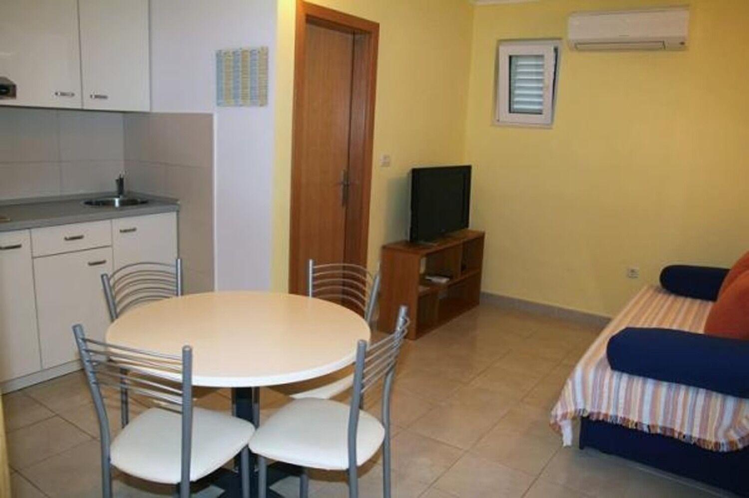 מאקרסקה Apartments Sini מראה חיצוני תמונה