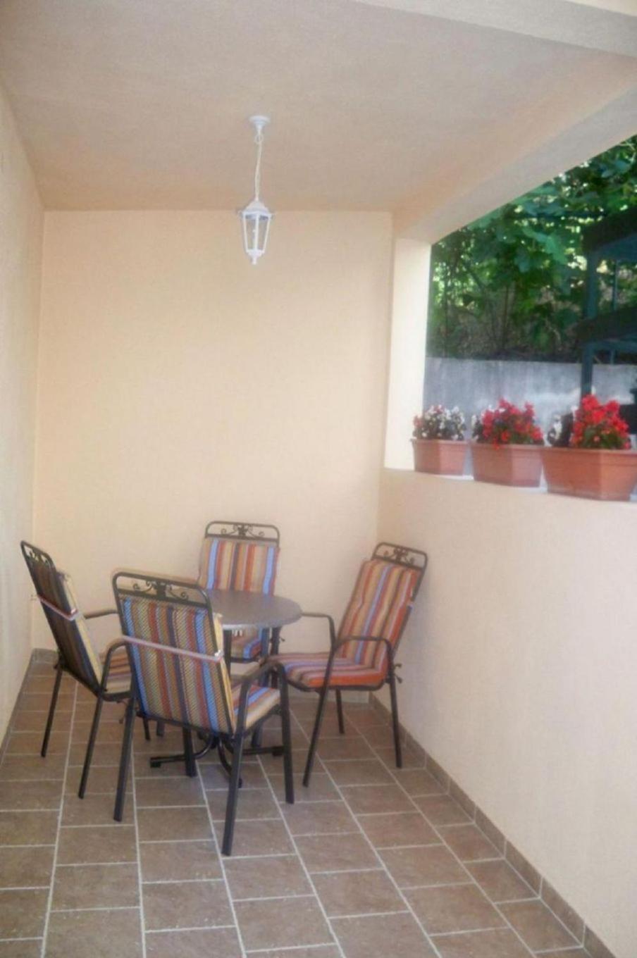 מאקרסקה Apartments Sini מראה חיצוני תמונה