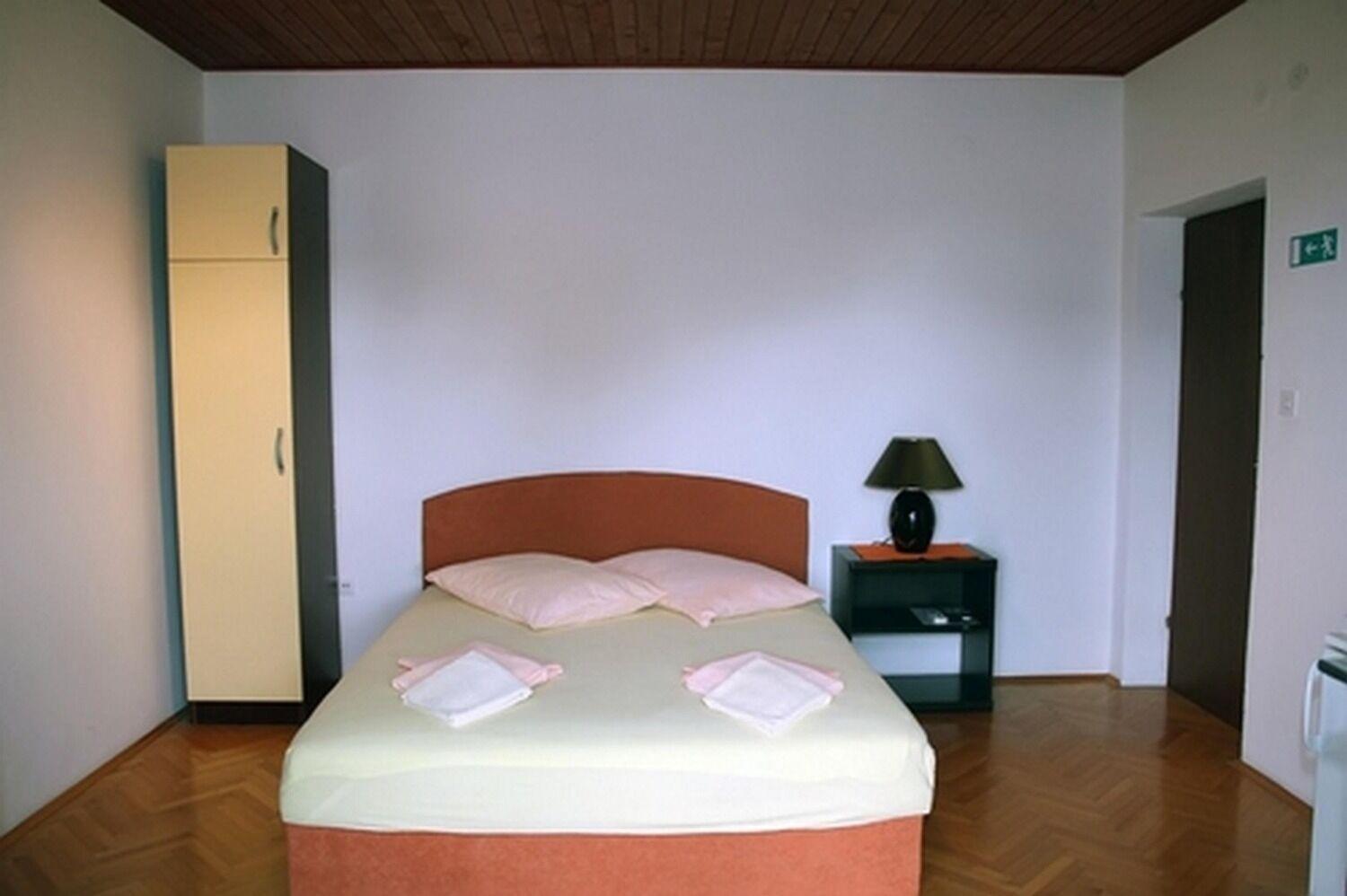 מאקרסקה Apartments Sini מראה חיצוני תמונה